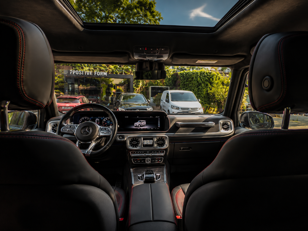 G63 interior 1